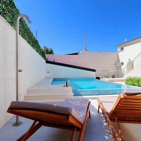 Beachfront Korcula Дом отдыха *