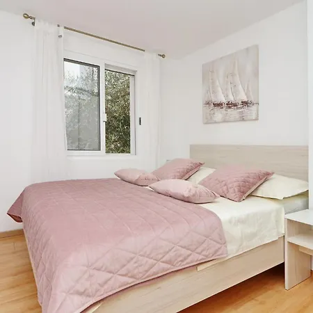 Beachfront Korcula Дом отдыха