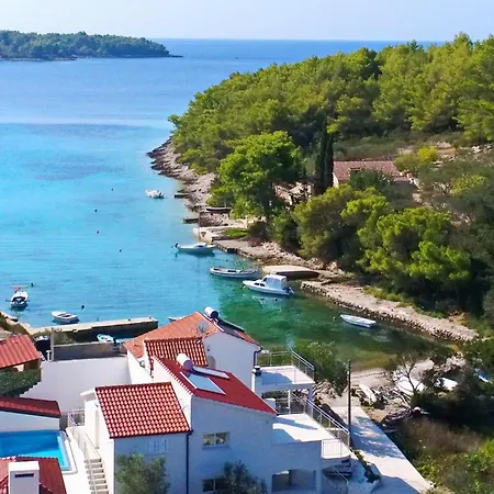 Beachfront Korcula * Vela Luka