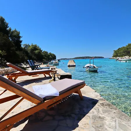 Beachfront Korcula Casa vacanze *